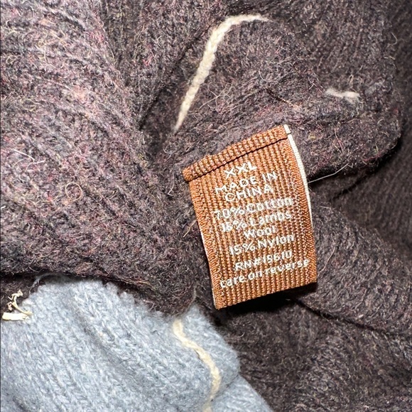 Brown and blue argyle crew neck sweater - Picture 5 of 7